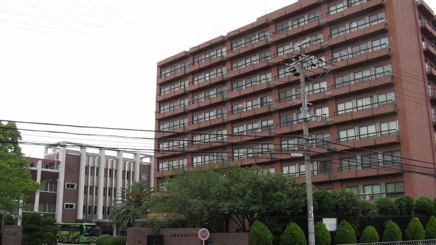 大阪電気通信大学 school banner