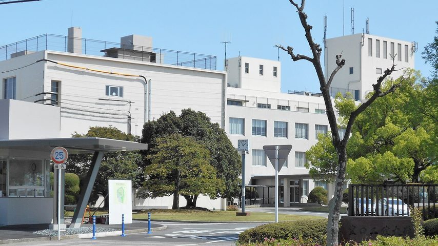 豊田工業大学 school banner