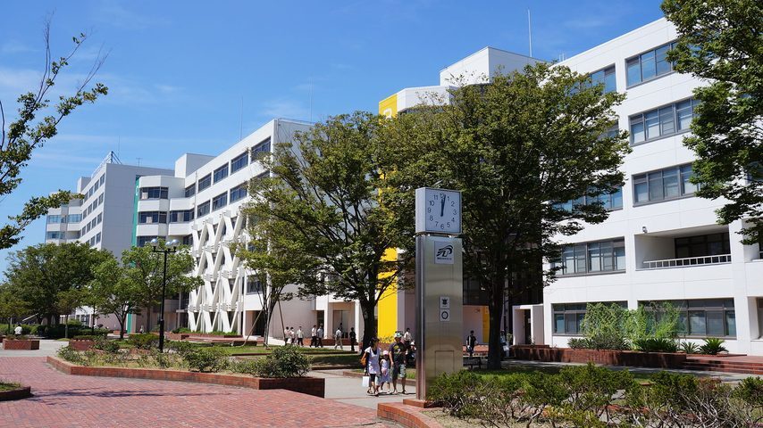 豊橋技術科学大学 school banner
