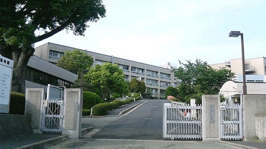 福岡女子大学 school banner