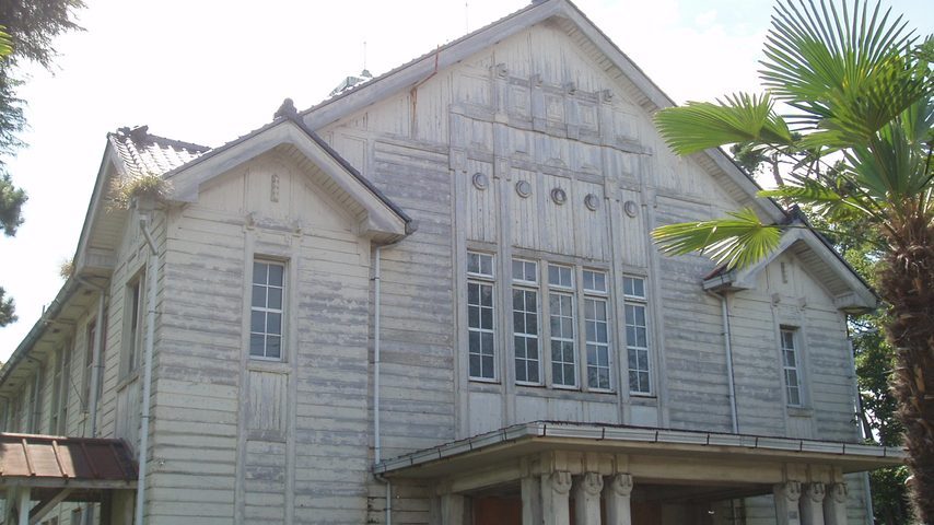 宇都宮大学 school banner